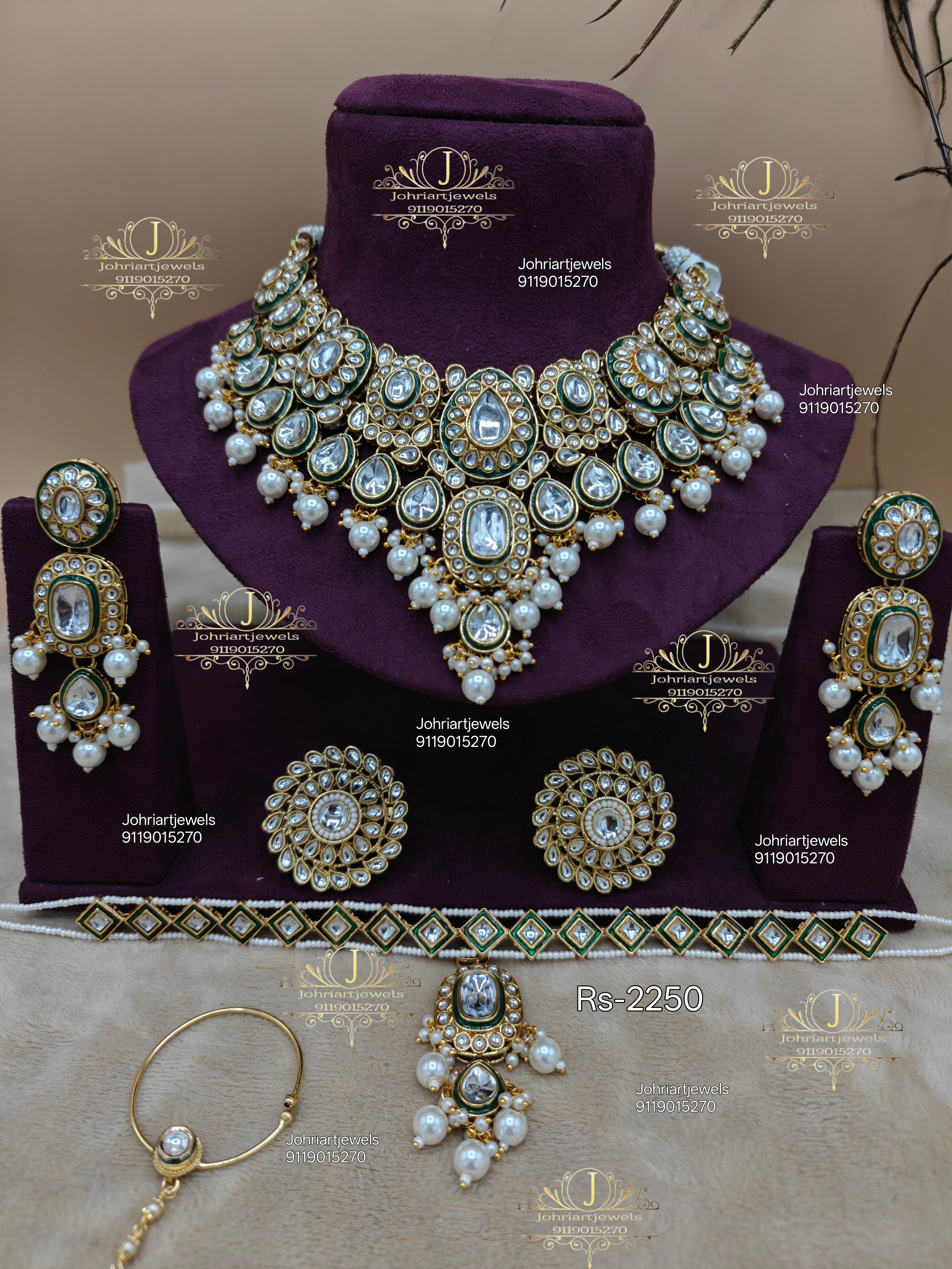 2250.  Kundan bridal jewellery