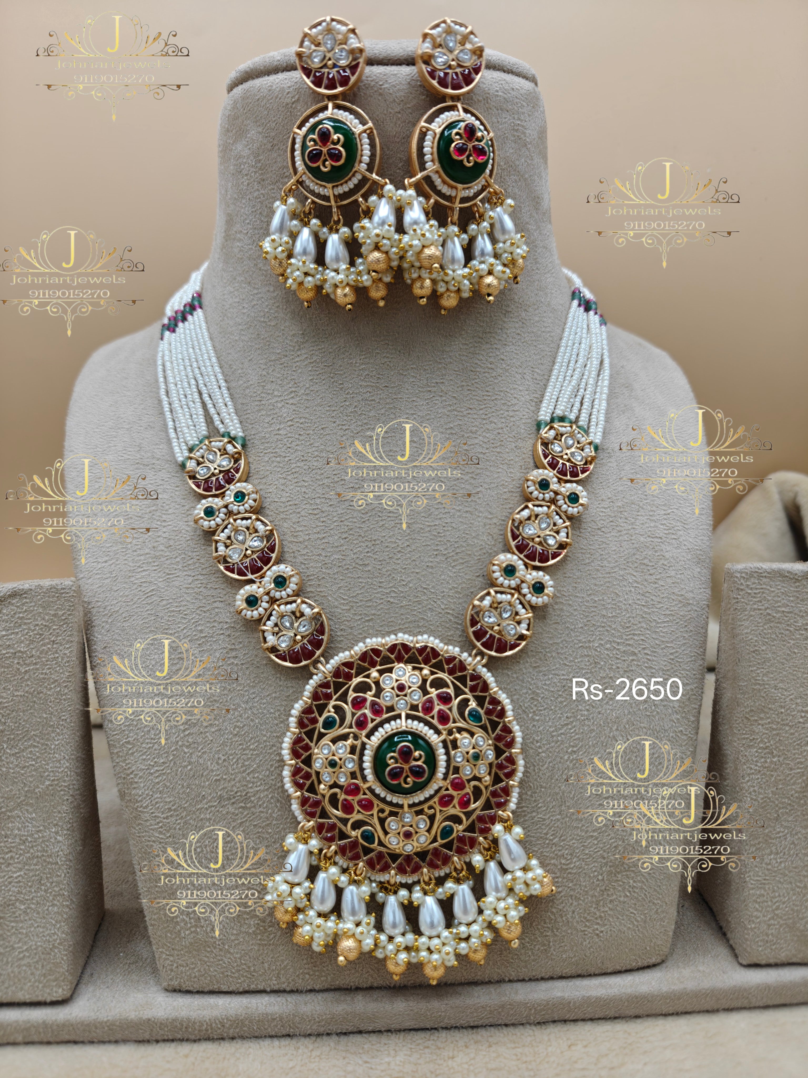 Heritage long necklace