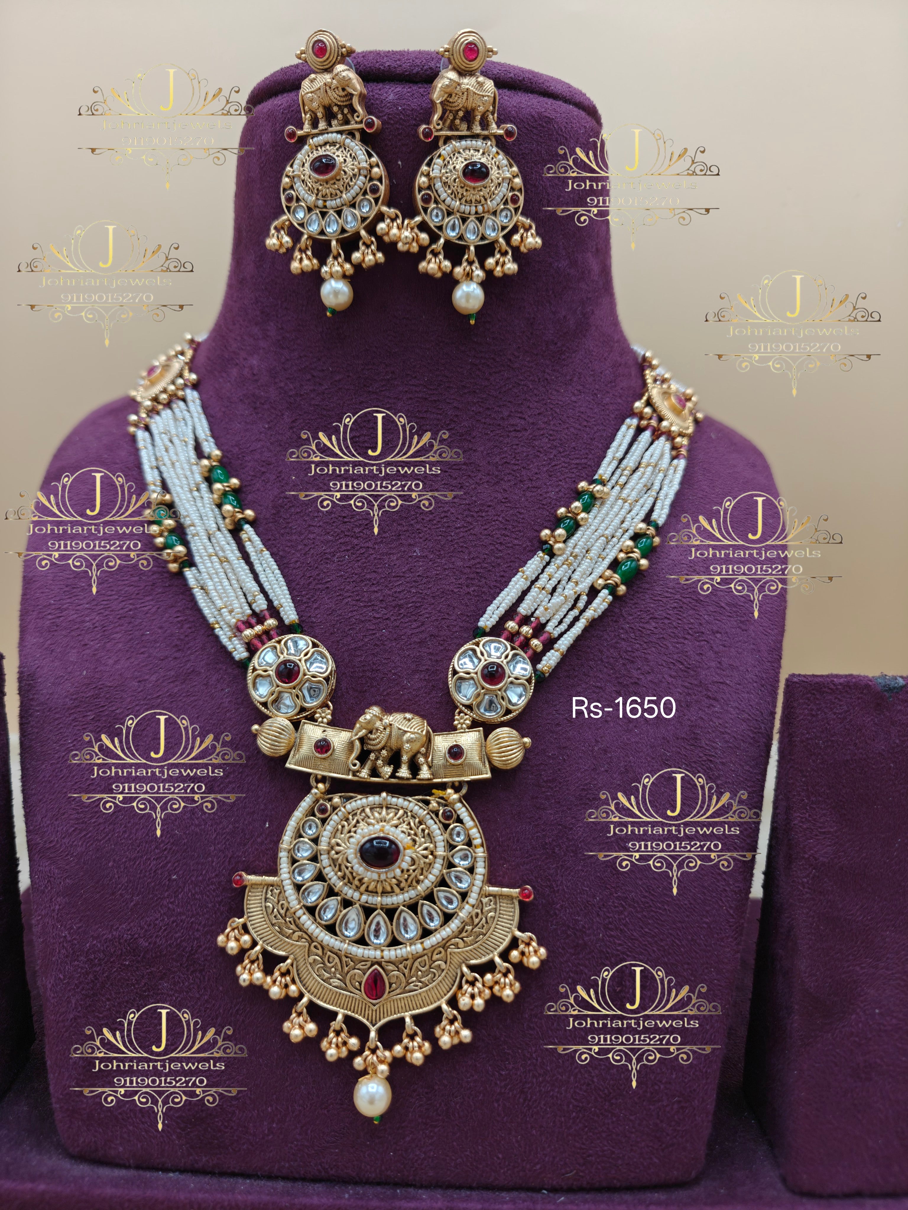 Heritage long necklace